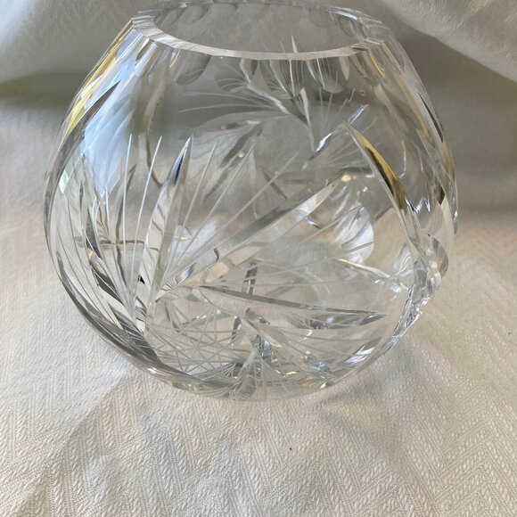 Pinwheel Crystal Rose Vase Vintage - Picture 1 of 4